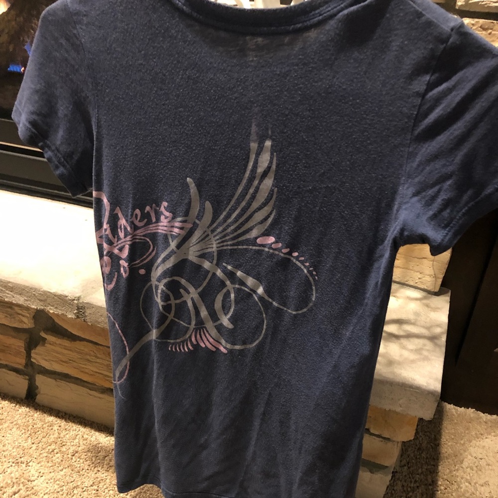 T-shirt - Picture 2 of 2